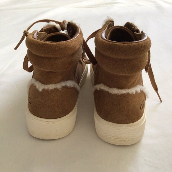 UGG Fleece-lined Waterproof High Tops Tan Sz. 8.5 - Picture 6 of 10